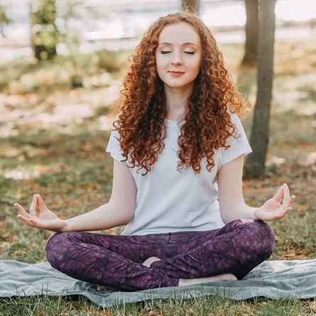 yoga-meditate-circle